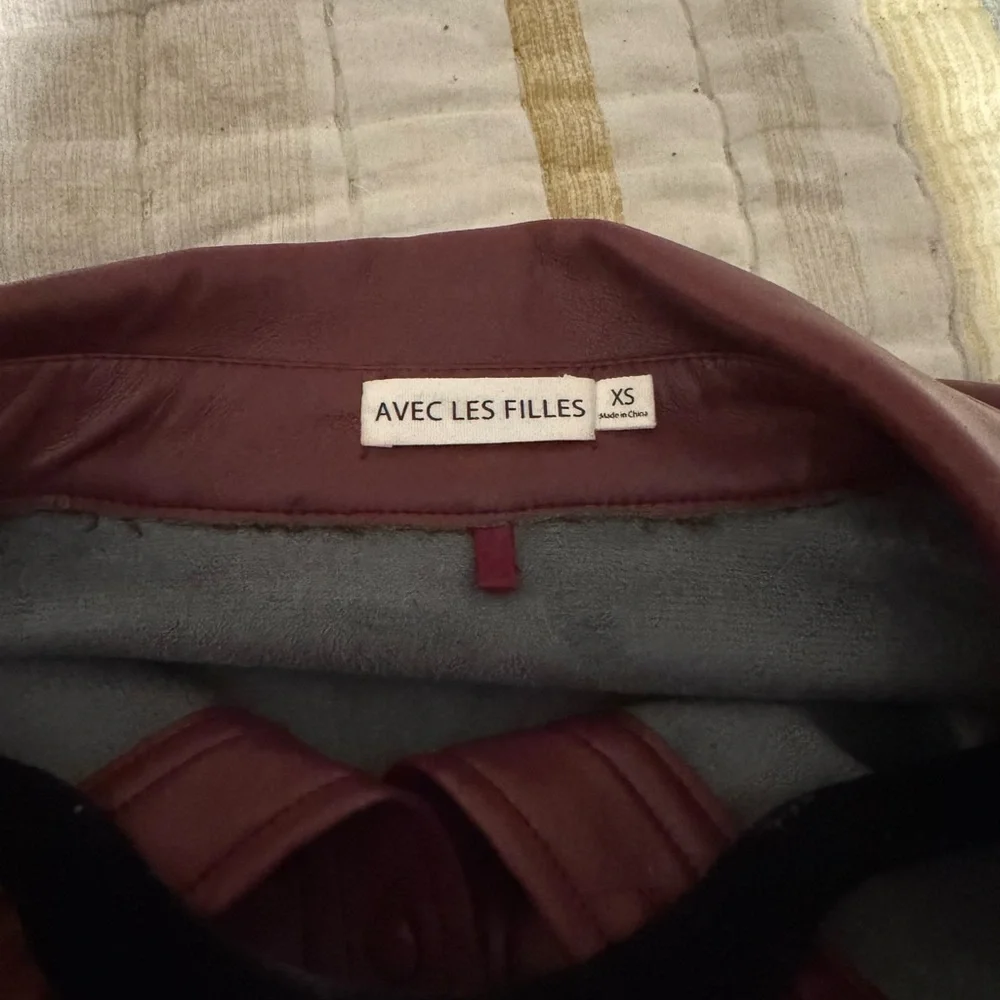Avec Les Filles Burgundy Midi Dress - Picture 5 of 5